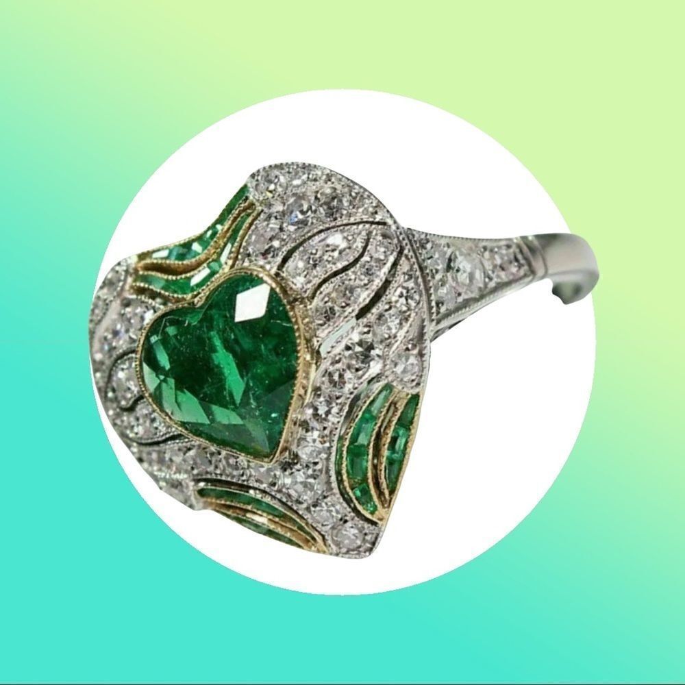 STUNNING 3.53 CTTW 18KT WHITE GOLD EMERALD HEART COCKTAIL RING SIZE 6,7,9,10